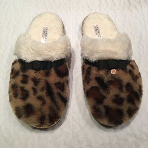 Laundry by Shelli Segal Slippers